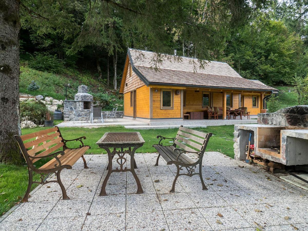 Bohinj Cottage Pr' Maricki - House In Nature With Hot Tub & Sauna Bagian luar foto